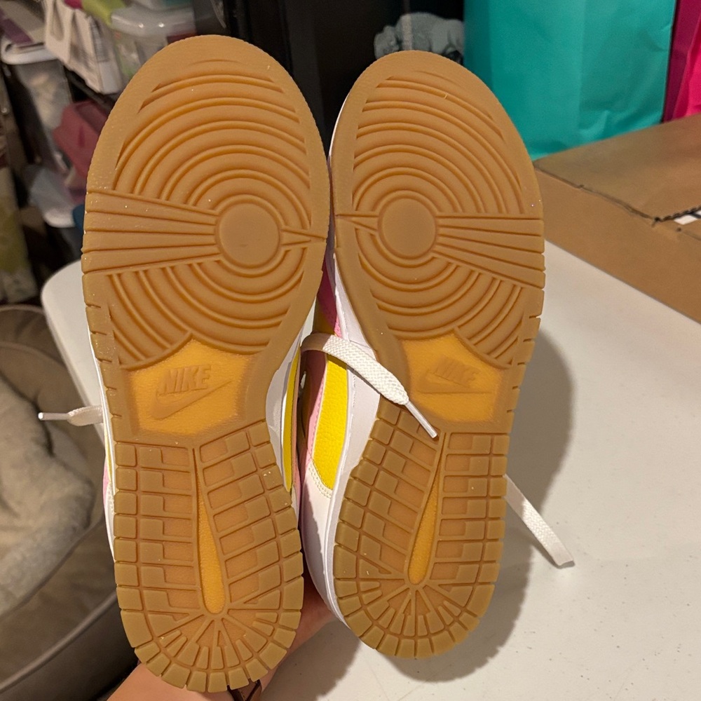 Nike Dunk Low Colorblock Low-Top Sneakers in Pink, Yellow & White Never Worn! - Picture 5 of 6